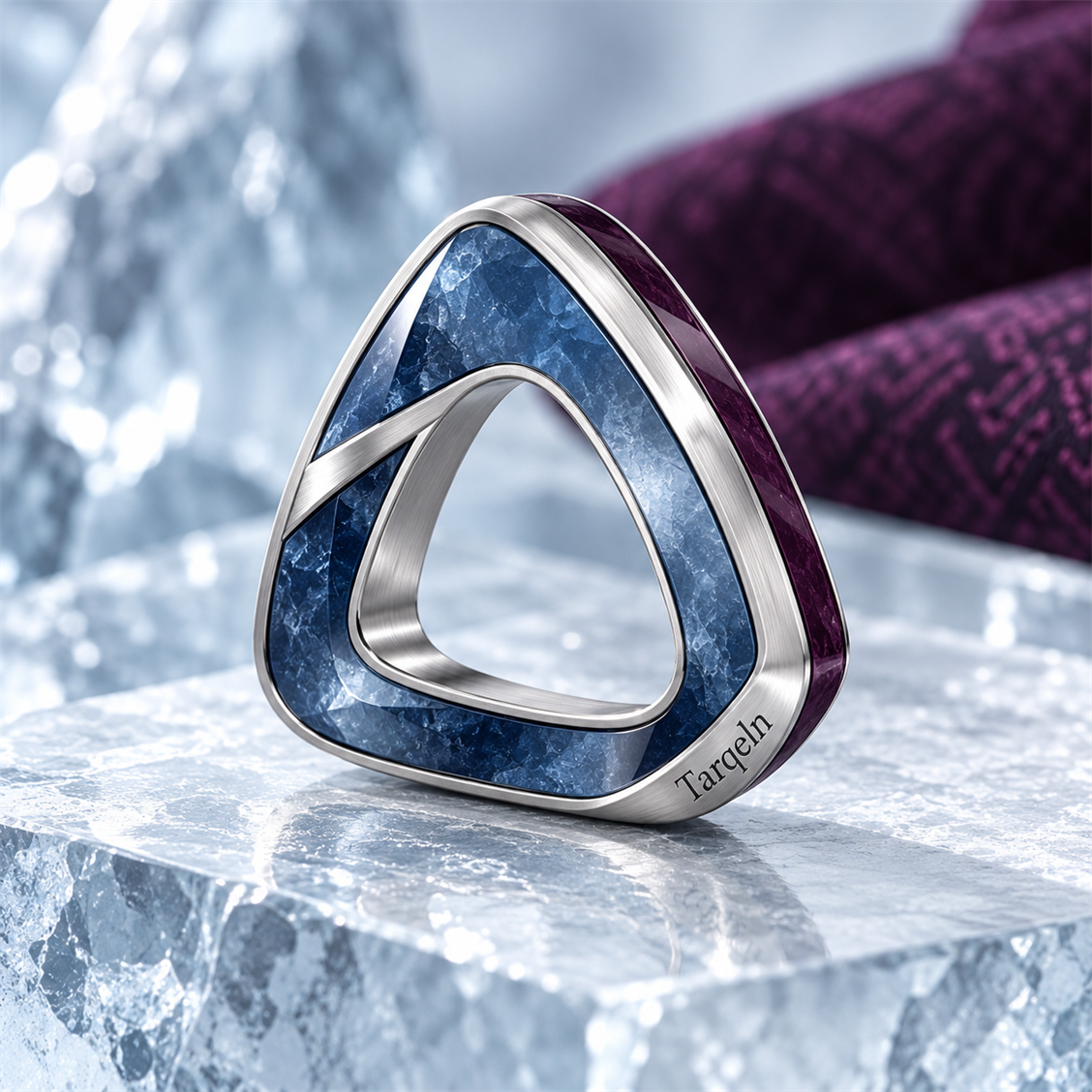 Tarqeln Sculpted Scarf Ring
